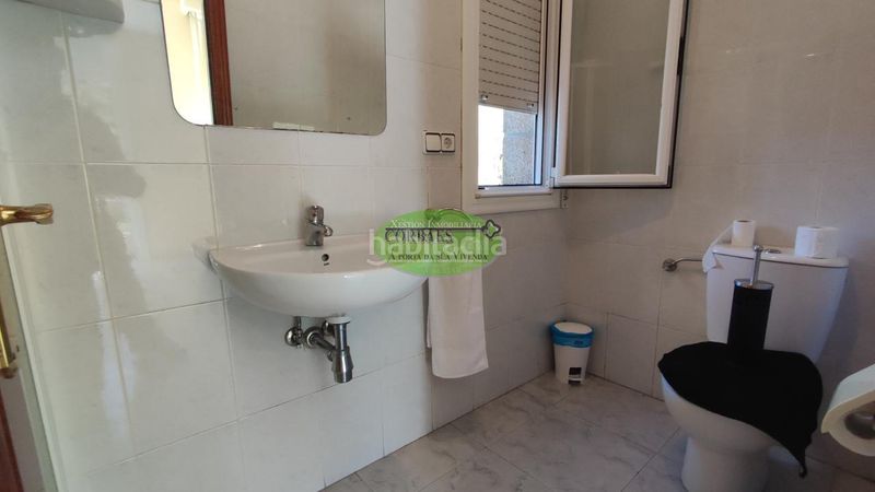 Foto 5e19b48a-2075-425f-b123-6fd34c8cdeb3. Local comercial a Taboadela