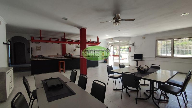 Foto 68a516ee-fd68-406e-8585-e92eaed019af. Local comercial a Taboadela