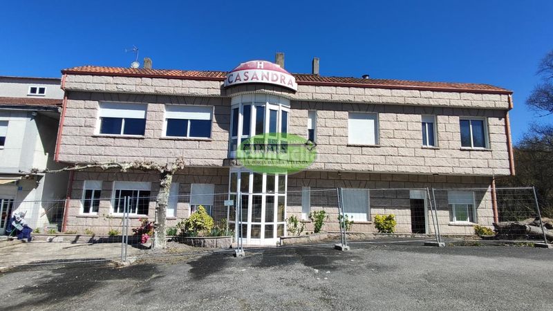 Foto bbba0f8d-25ef-4506-9203-243dd3927455. Local comercial a Taboadela