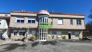 Locale commerciale in Taboadela