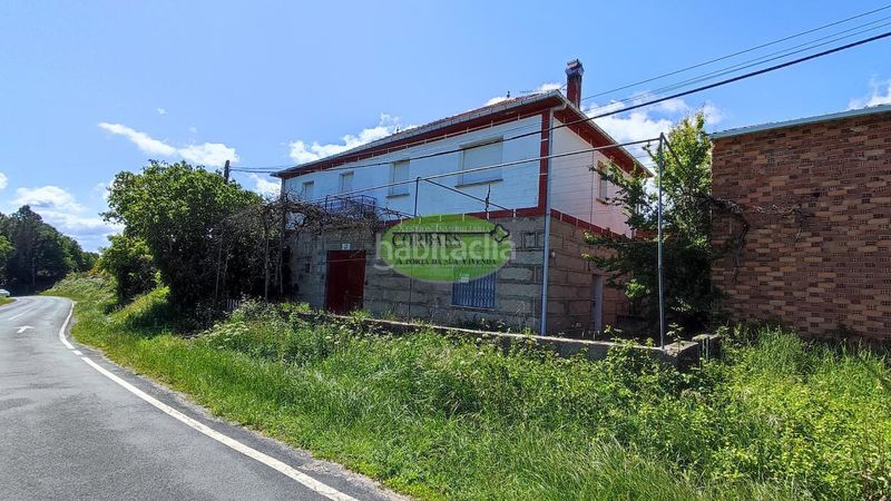 Foto 1e273db1-96a5-4ba0-8852-5a3445c13248. Maison avec chauffage parking dans Maceda