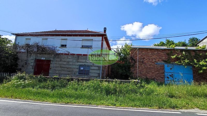 Foto 97c1fdf0-cd2e-494d-af13-e277962e8bf7. Maison avec chauffage parking dans Maceda