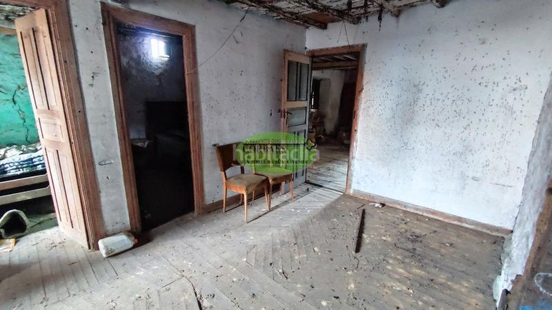 Foto 53a5e8d6-6520-43c0-9f08-4c2c2f782279. Casa a Mariñamansa Ourense