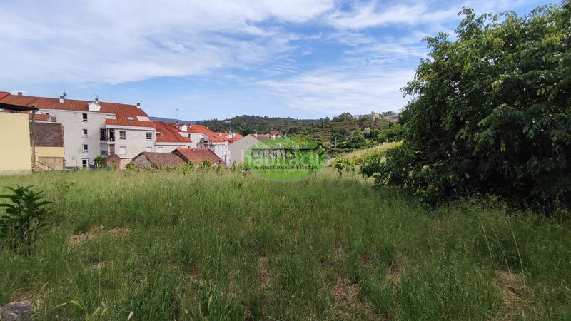 Foto 60d46e2c-a707-4b84-a8f2-d6fbb31b9f3c. Casa a Mariñamansa Ourense