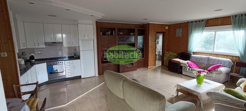 Foto 8ee2875c-b8cc-4e0c-aee7-376b74d11343. Casa en Ventiun Ourense