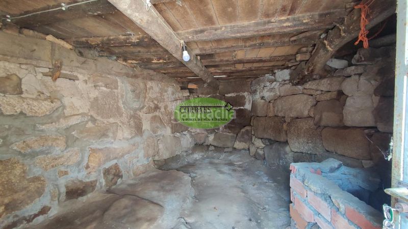 Foto e7123af3-ec7e-4f98-b67f-71927b34ce72. Casa a Pereiro de Aguiar (O)