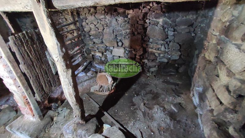 Foto 0b04ec5a-aa41-421c-804c-21491b76b331. Casa a Pantón