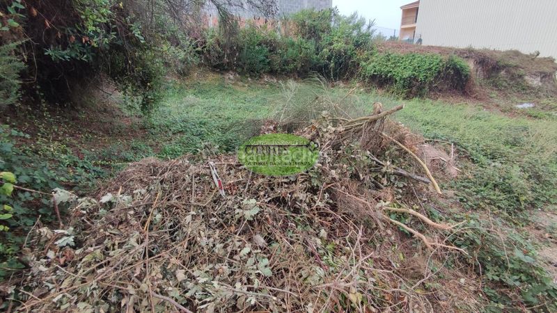 Foto 0bc5b2b5-df3c-4c38-bb3f-d80149b832df. Residential plot in Carballiño (O)