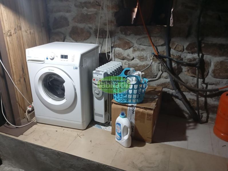 Foto 51c53cf7-4239-4a65-a7cd-77621c074f78. Maison avec chauffage dans Manzaneda