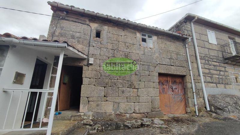 Foto 57d49b83-986b-4c47-a67f-4eee3a679331. Casa a Esgos