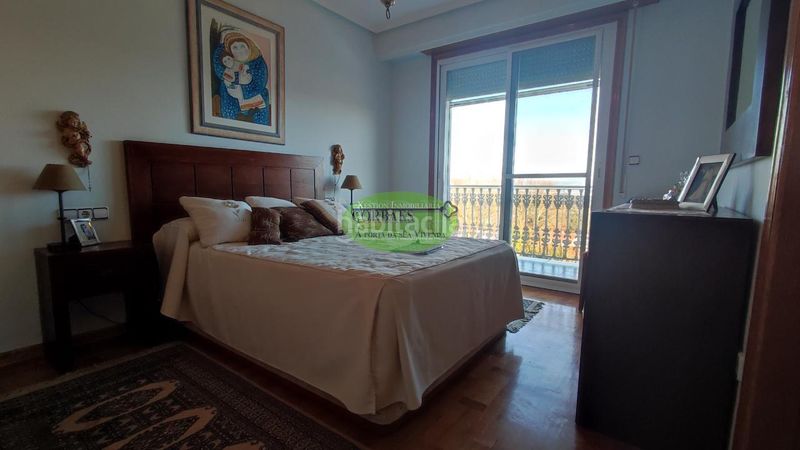 Foto 4d03d87e-a3b3-42cc-8576-2d482da3f856. Chalet en Toén