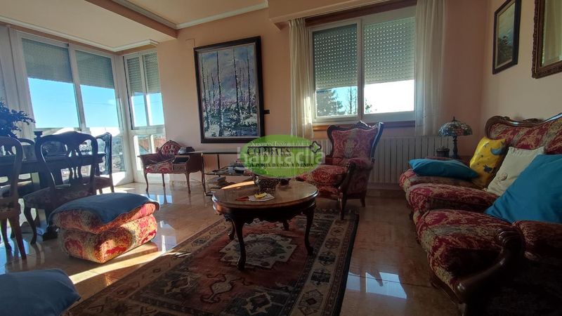 Foto 81c560fa-cadb-4530-b733-c80edc911d99. Chalet en Toén