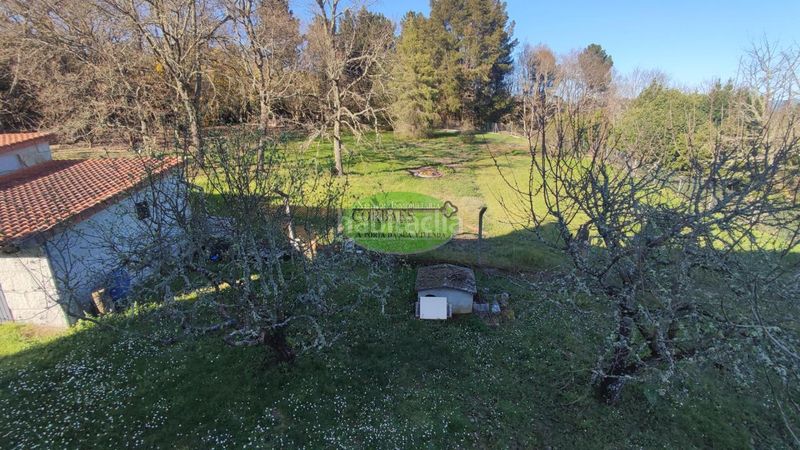 Foto 894b8de6-54f9-4d24-ba38-d4cf2178a0e1. Chalet en Toén