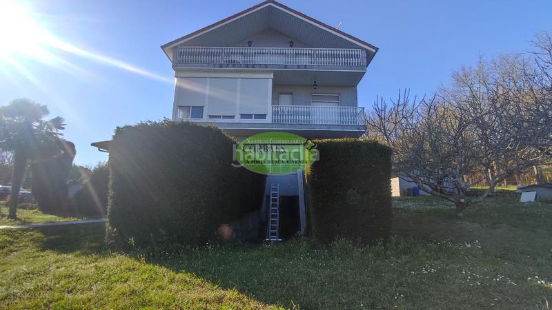 Foto 8fcdc241-a0f4-453a-b5b8-361b5357fb36. Chalet en Toén