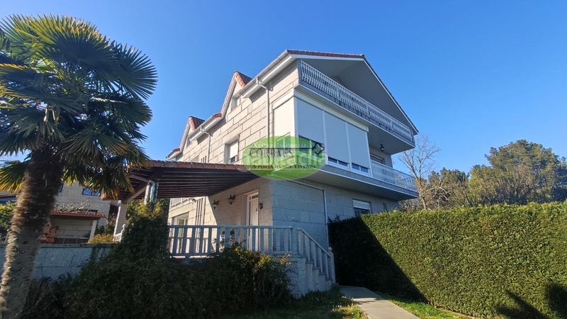 Foto 161ce042-f79d-4f4c-8a9c-88a255e394b2. Xalet amb calefacció piscina a Toén