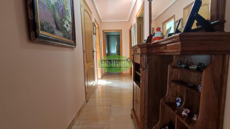 Foto a5102126-2291-4cc3-894a-32f9765e7b55. Xalet amb calefacció piscina a Toén