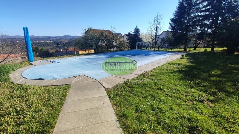 Foto e9242c23-2101-4c8e-b2c2-682e2826f4f9. Xalet amb calefacció piscina a Toén