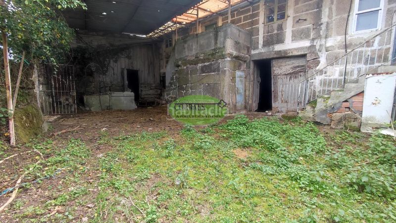 Foto 439a7f7b-a78e-460e-93dd-5cbaf4623de1. Casa a Esgos