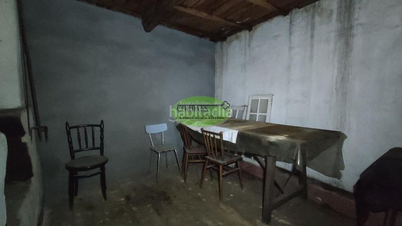 Foto a1bb7042-18c8-46e3-bcd0-c18e3e550a84. Casa a Esgos