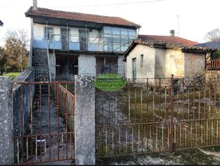 Casa a Pereiro de Aguiar (O)