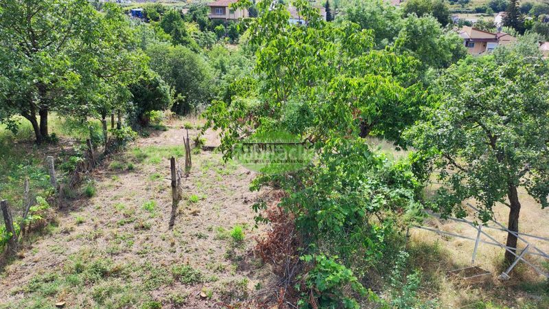 Foto 272243fe-2eeb-4c3e-b55f-c8258392e93c. Casa a Mariñamansa Ourense