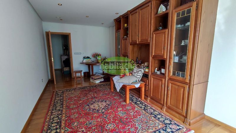 Foto 235d7da5-7fd1-49d3-a69b-12a3c10b70e0. Pis amb calefacció aparcament a Residencia Ourense