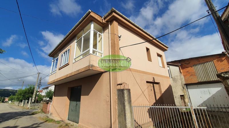 Foto 24b29cd5-4584-4689-ac99-432fe836a7c1. Casa a Vilar de Barrio