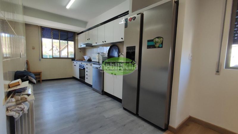 Foto 4cf08446-ae38-42c0-980f-38de3743fc43. Chalet en Taboadela