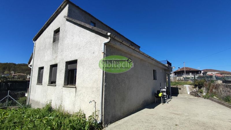 Foto 93904673-04a6-4e95-ad63-5309bf3d600f. Chalet en Taboadela