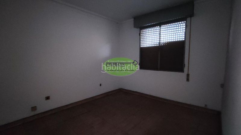 Foto d7fcc203-bd5f-4f65-be83-907880d4e3a8. Edificio in Ventiun Ourense