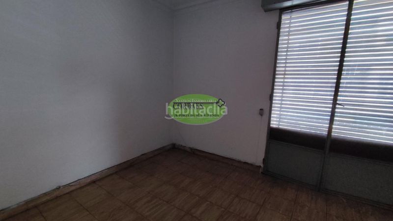 Foto ebab336b-2845-4ff2-9e5a-83e1581f72a9. Edificio in Ventiun Ourense