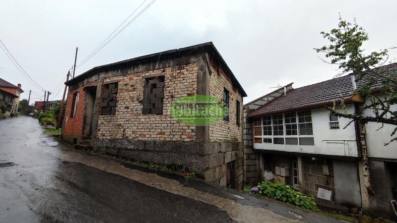 Foto 0590d9eb-f685-4878-a796-18f74b549a95. Casa en Arnoia (A)