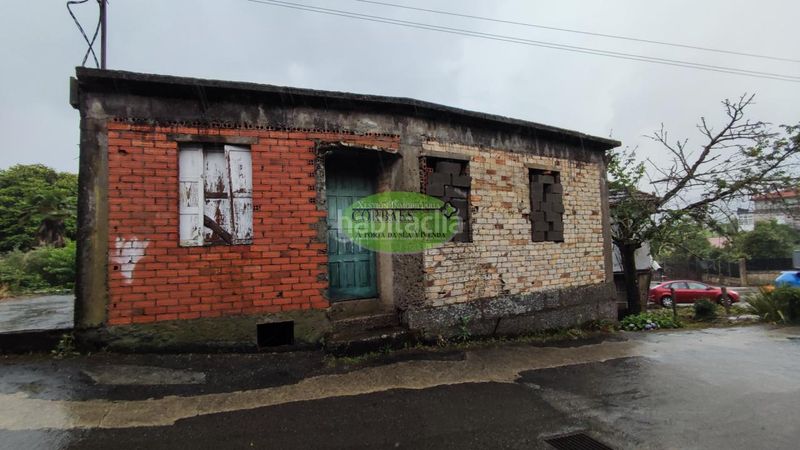 Foto f83125ce-958d-4476-8fef-b302e1df8d18. Casa en Arnoia (A)