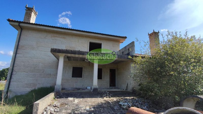 Foto 333a53da-6d94-4bb4-98ae-dda0ab3688e4. Xalet amb aparcament a Xinzo de Limia