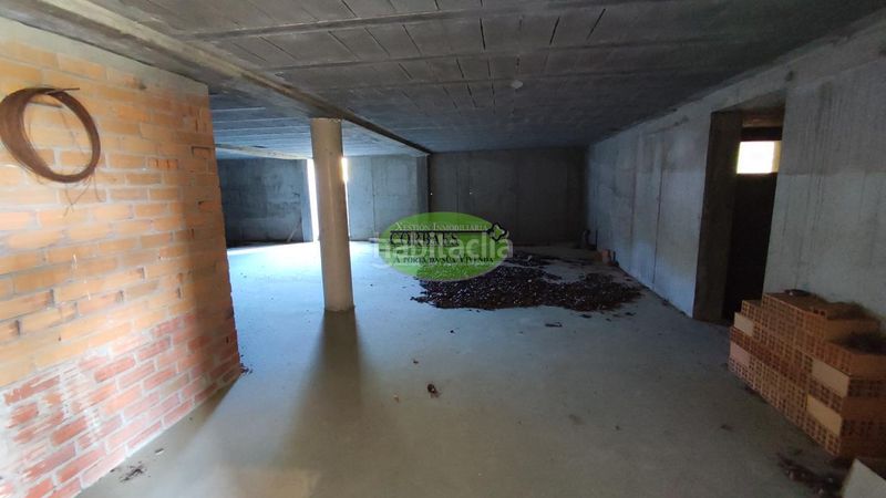 Foto 80408a79-0b85-43c5-86e1-1690890b0519. Xalet amb aparcament a Xinzo de Limia