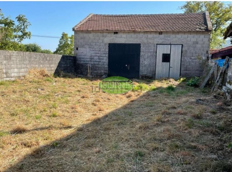 Foto e1398555-ef98-4c4b-bcaa-977c79b4ab0d. Casa a Merca (A)