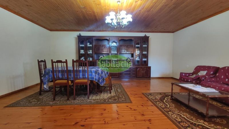 Foto 338e731f-f769-4c61-988e-a763ec86e79c. Casa amb calefacció aparcament a Pantón