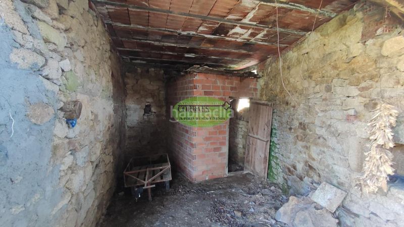 Foto 4660fdbd-6474-49fc-a989-62d8ccd95438. Casa amb calefacció aparcament a Pantón