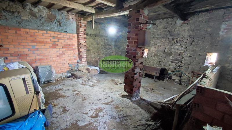 Foto 7167a21a-4fa6-444d-b10c-7df3366bf7d6. Casa amb calefacció aparcament a Pantón