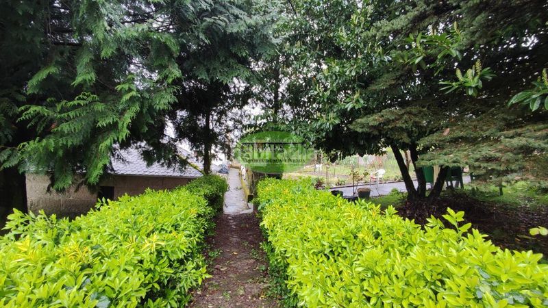 Foto 8723443d-d93b-45d1-a9b1-2e1a912a9838. Chalet en Vilamarín