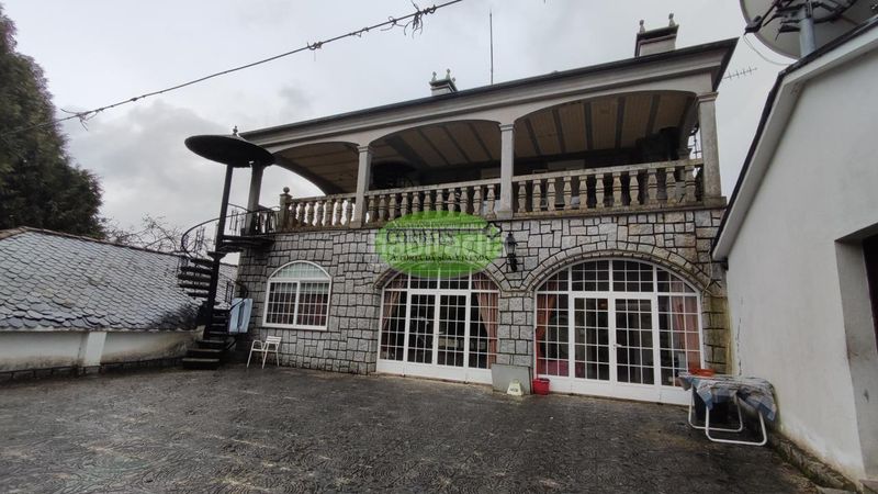 Foto 8d6dec08-065f-48ee-81ec-926e691567e7. Chalet en Vilamarín