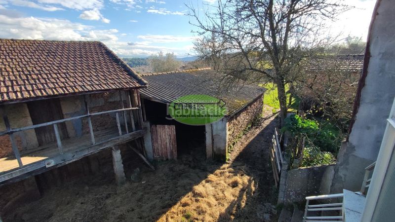 Foto 5026c35d-6045-489a-8fe0-145452a6fe8d. Casa a Merca (A)