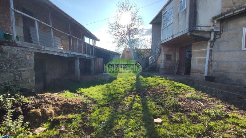 Foto fff3a5df-7af5-49c0-998f-8a9e70eea2b8. Casa a Merca (A)