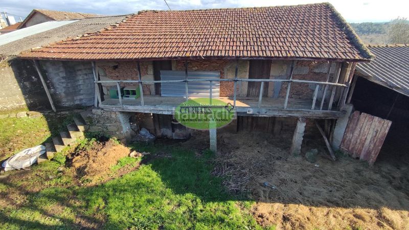 Foto b42423db-73bb-4b8a-a47c-f903dc84d9e2. Maison dans Merca (A)