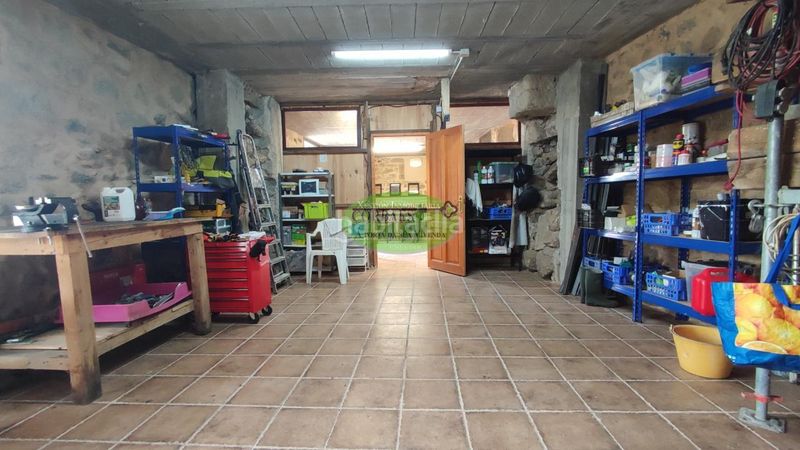 Foto 6dab355f-e23e-4cd6-94dc-e4f2ee92c00f. Chalet en Pantón