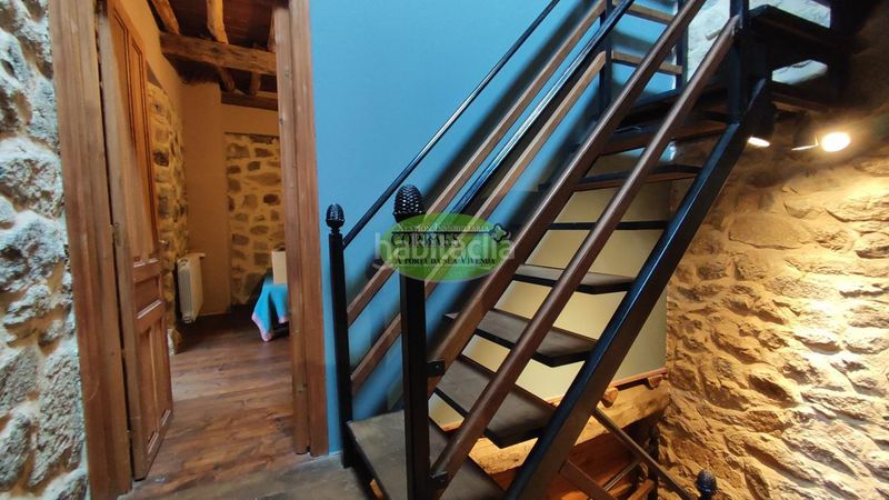 Foto e589fb25-0542-4571-afb4-3ece94249dcb. Chalet en Pantón