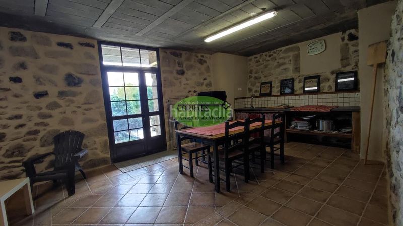 Foto 0636e03c-106d-413c-825b-ae92eb52037e. Xalet amb calefacció aparcament a Pantón