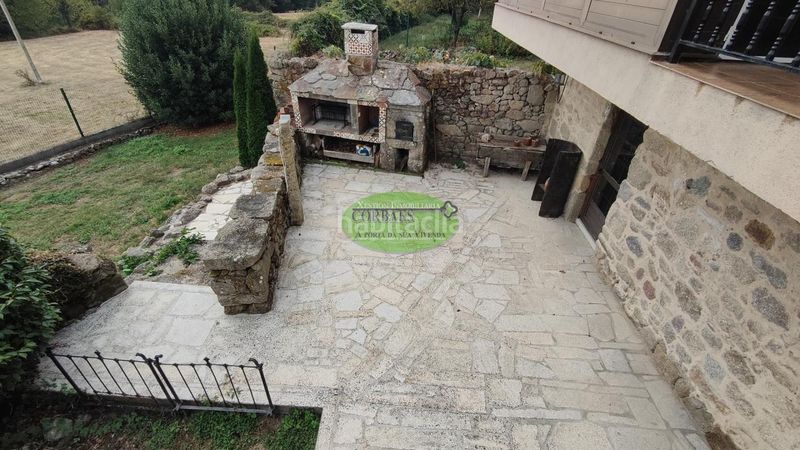 Foto 1b59aacf-579c-45f8-a072-94a465cbc065. Xalet amb calefacció aparcament a Pantón