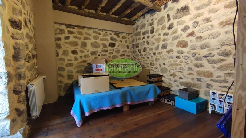 Foto 87dc4c53-d570-4a37-9852-e19330f57ae7. Xalet amb calefacció aparcament a Pantón