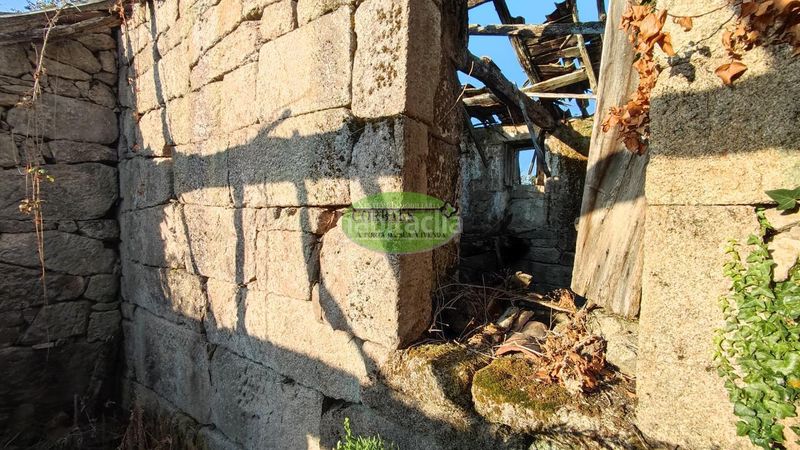 Foto 1f8d291b-8dec-40ae-bc9b-873a2f94fb23. Casa a Ventiun Ourense